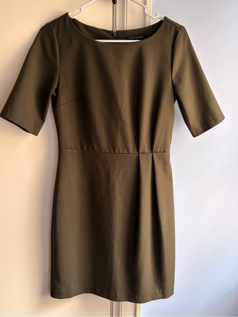 Banana Republic Olive Green Short-Sleeve Mini Sheath Dress